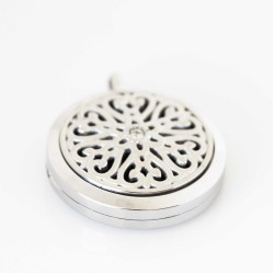 Perfume/Essential Oil Locket - Quilted Hearts - Silver Tone Perfume/Essential Oil Locket - Quilted Hearts - Silver Tone