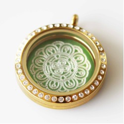 Beautiful Mandala - Locket & Plate Set - 3cm Beautiful Mandala - Locket & Plate Set - 3cm