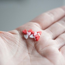 A Pinch of Hearts A Pinch of Hearts